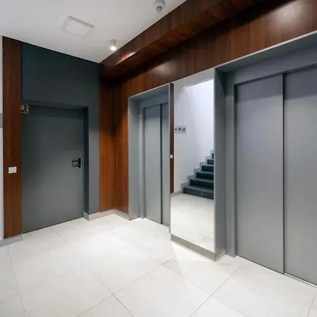 شقة Urban Chic - One Bedroom - Gdanska *
