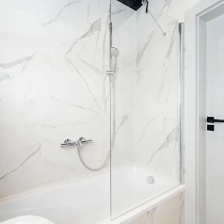 Urban Chic - One Bedroom - Gdanska *