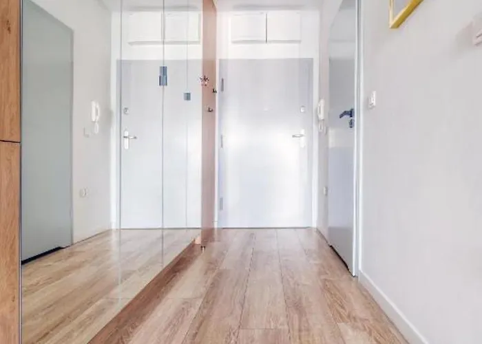 Urban Chic - One Bedroom - Gdanska *